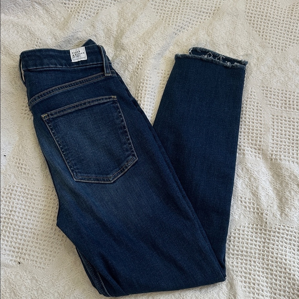 Frank & Eileen Derry Signature Slim Straight
Jeans - Picture 11 of 12